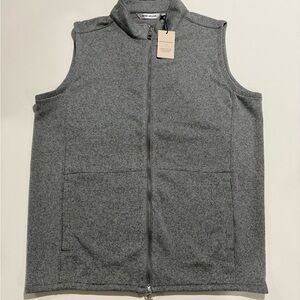 Peter Millar Mens Classic Fit Crown Sweater Fleece Vest - Gale Grey
Size M